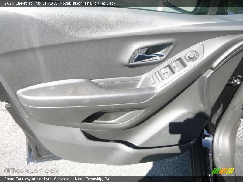 Mosaic Black Metallic / Jet Black 2020 Chevrolet Trax LT AWD