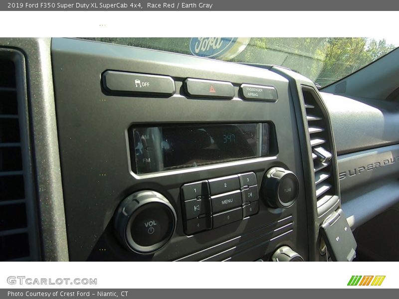 Controls of 2019 F350 Super Duty XL SuperCab 4x4