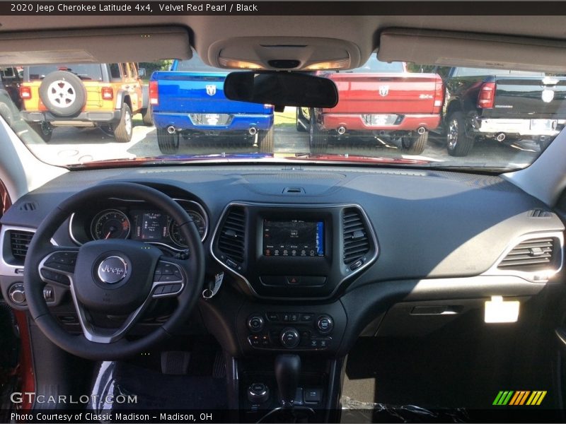 Velvet Red Pearl / Black 2020 Jeep Cherokee Latitude 4x4