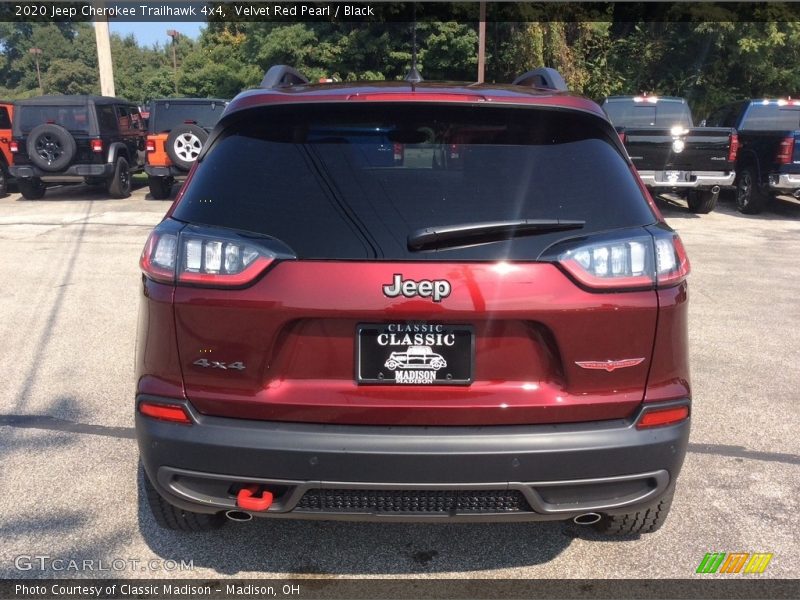 Velvet Red Pearl / Black 2020 Jeep Cherokee Trailhawk 4x4