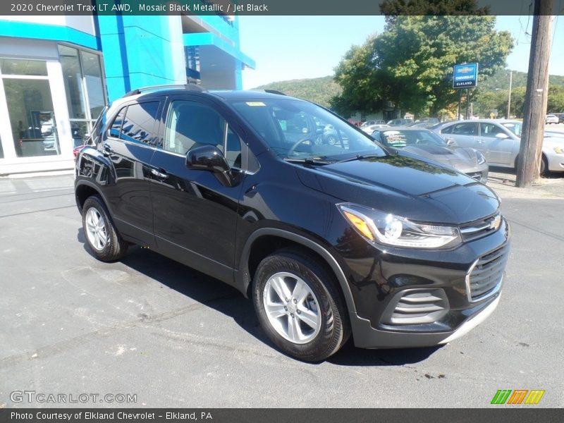 Mosaic Black Metallic / Jet Black 2020 Chevrolet Trax LT AWD