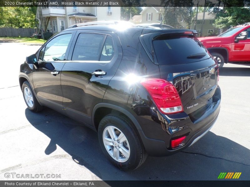 Mosaic Black Metallic / Jet Black 2020 Chevrolet Trax LT AWD