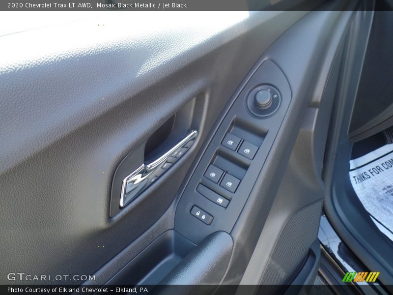 Mosaic Black Metallic / Jet Black 2020 Chevrolet Trax LT AWD