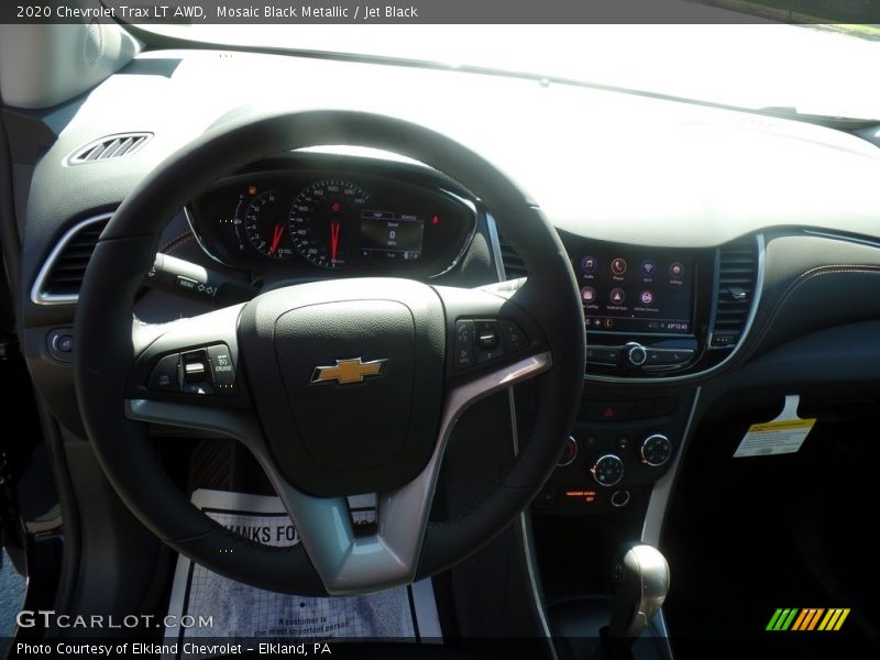 Mosaic Black Metallic / Jet Black 2020 Chevrolet Trax LT AWD