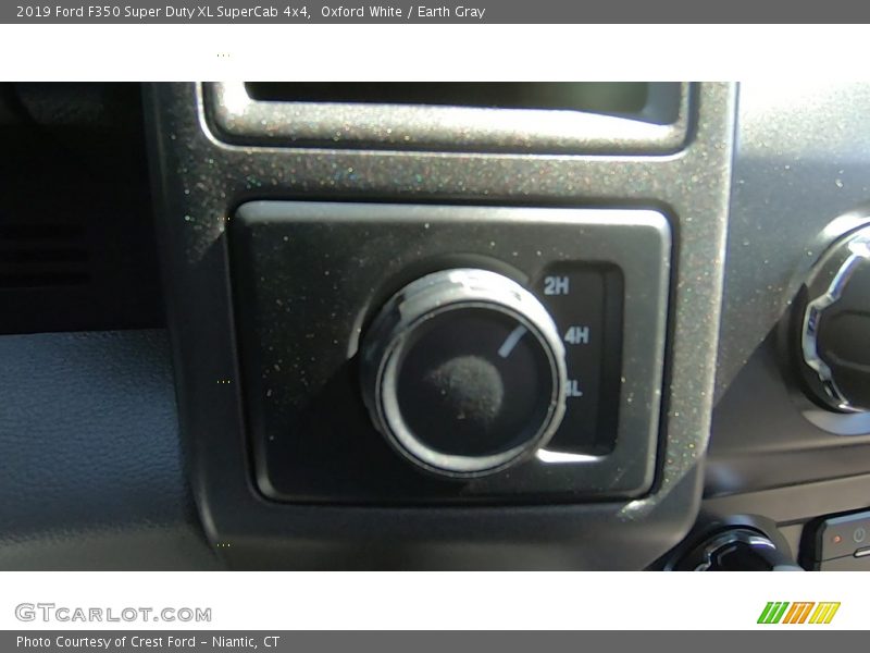 Oxford White / Earth Gray 2019 Ford F350 Super Duty XL SuperCab 4x4