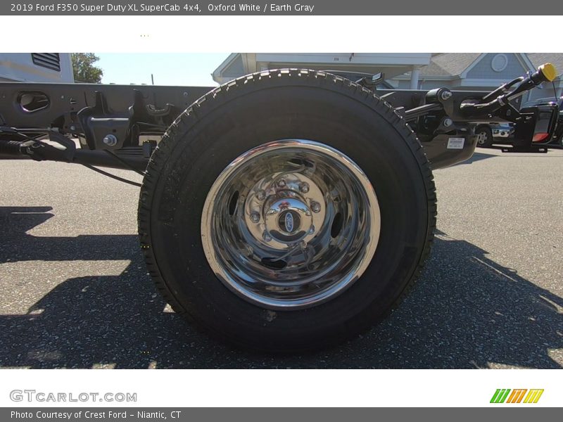 Oxford White / Earth Gray 2019 Ford F350 Super Duty XL SuperCab 4x4