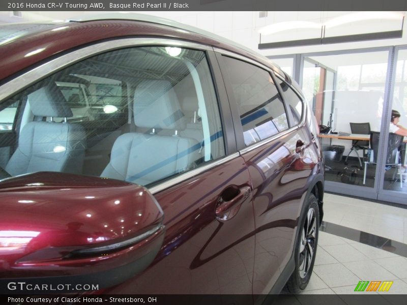 Basque Red Pearl II / Black 2016 Honda CR-V Touring AWD
