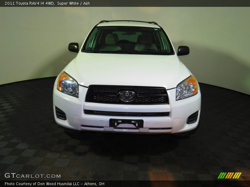 Super White / Ash 2011 Toyota RAV4 I4 4WD