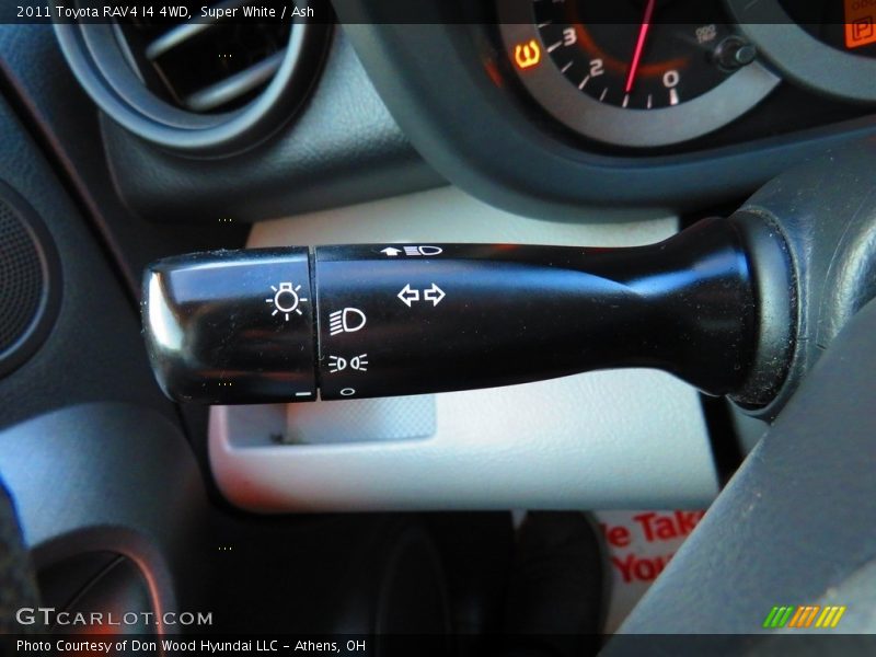 Super White / Ash 2011 Toyota RAV4 I4 4WD