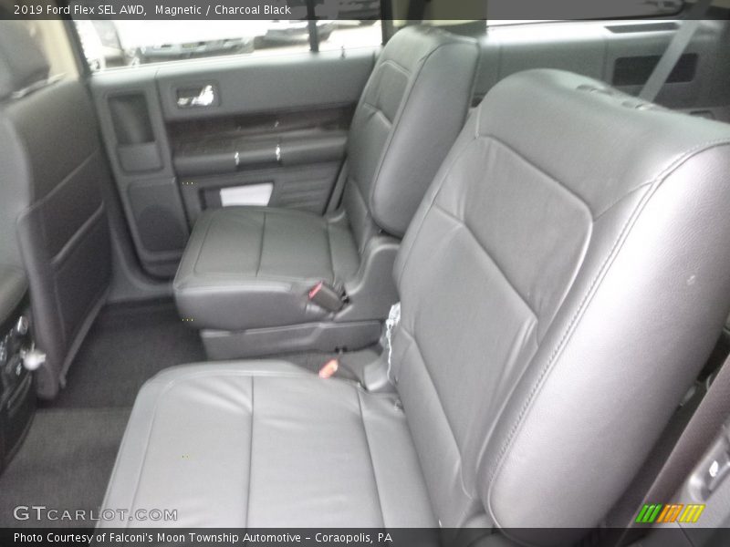 Magnetic / Charcoal Black 2019 Ford Flex SEL AWD