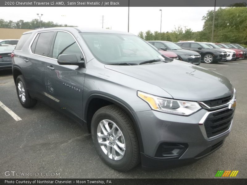 Front 3/4 View of 2020 Traverse LS AWD