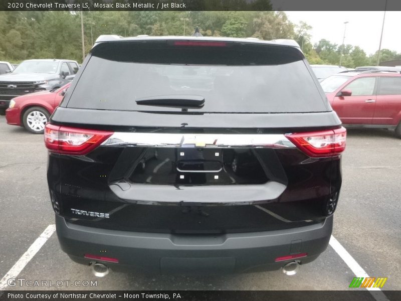 Mosaic Black Metallic / Jet Black 2020 Chevrolet Traverse LS