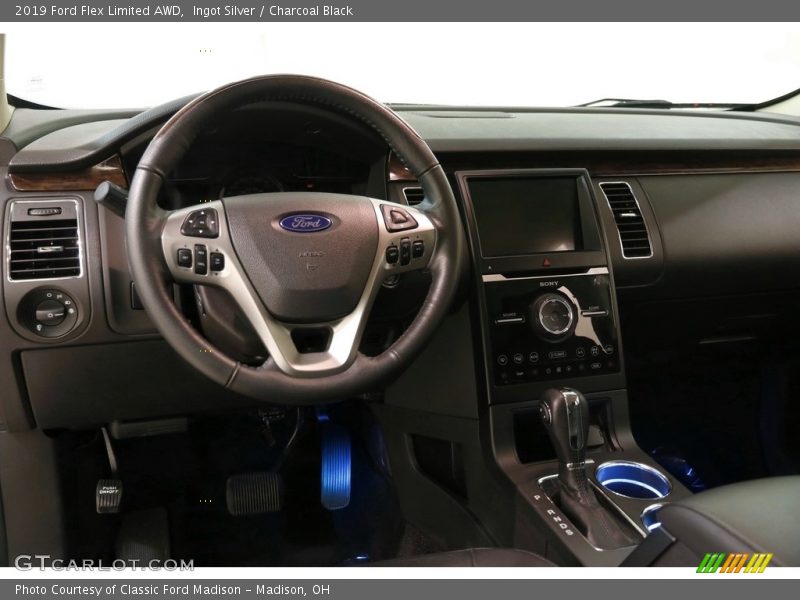 Ingot Silver / Charcoal Black 2019 Ford Flex Limited AWD
