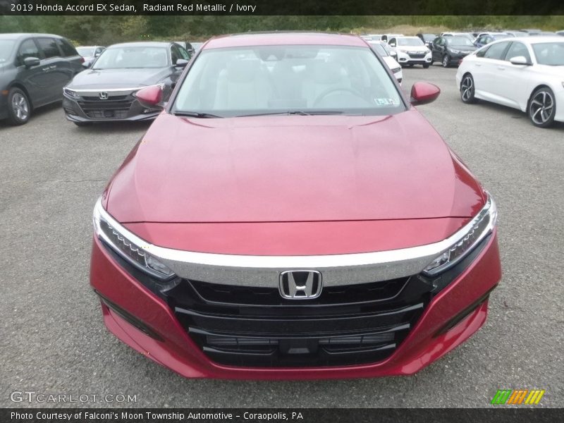 Radiant Red Metallic / Ivory 2019 Honda Accord EX Sedan