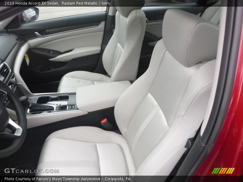 Front Seat of 2019 Accord EX Sedan