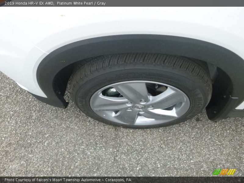 Platinum White Pearl / Gray 2019 Honda HR-V EX AWD