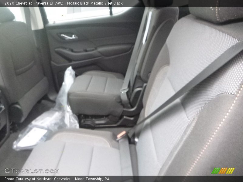Mosaic Black Metallic / Jet Black 2020 Chevrolet Traverse LT AWD