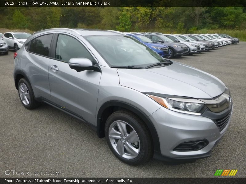 Front 3/4 View of 2019 HR-V EX-L AWD