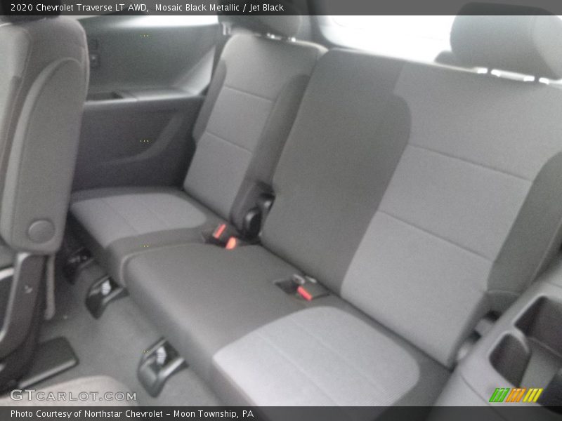 Mosaic Black Metallic / Jet Black 2020 Chevrolet Traverse LT AWD