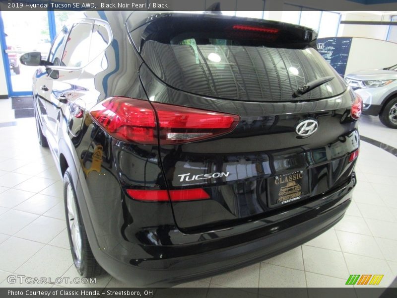Black Noir Pearl / Black 2019 Hyundai Tucson SE AWD