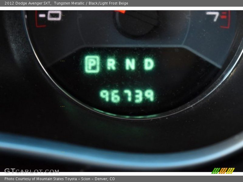 Tungsten Metallic / Black/Light Frost Beige 2012 Dodge Avenger SXT
