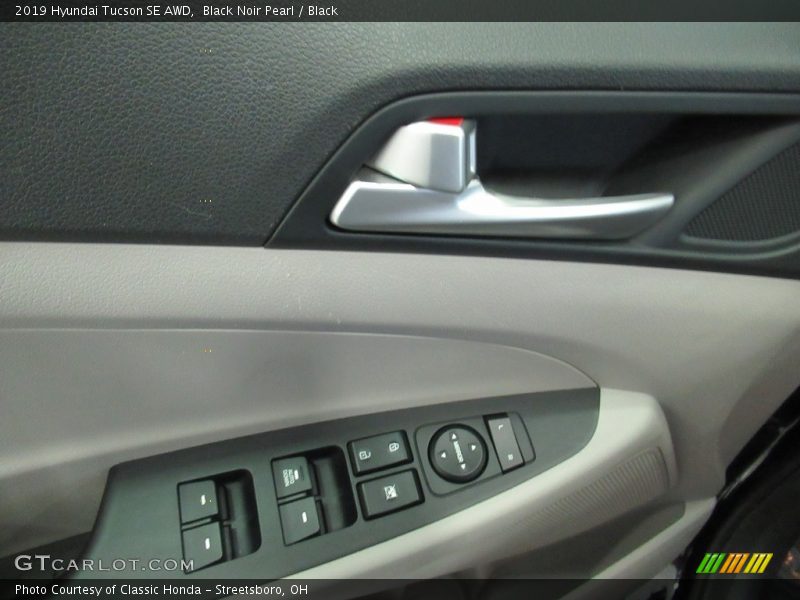 Black Noir Pearl / Black 2019 Hyundai Tucson SE AWD