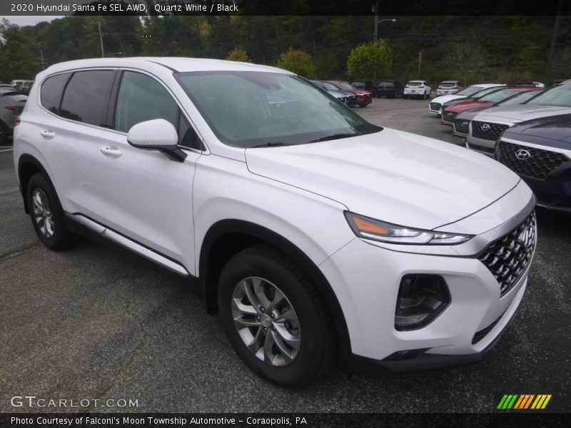 Front 3/4 View of 2020 Santa Fe SEL AWD