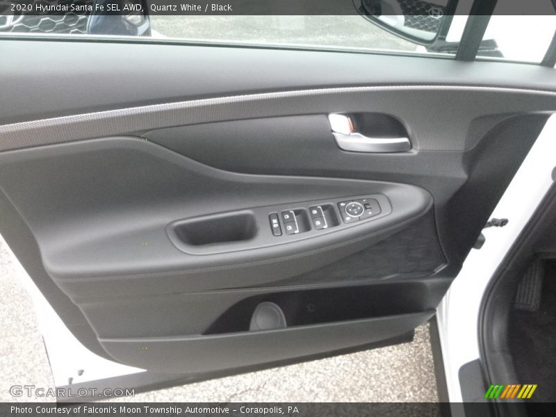 Door Panel of 2020 Santa Fe SEL AWD