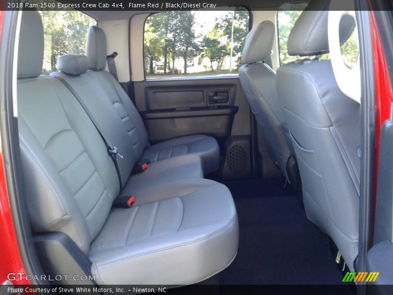 Flame Red / Black/Diesel Gray 2018 Ram 1500 Express Crew Cab 4x4