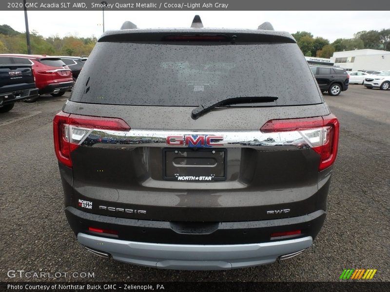 Smokey Quartz Metallic / Cocoa/­Light Ash Gray 2020 GMC Acadia SLT AWD