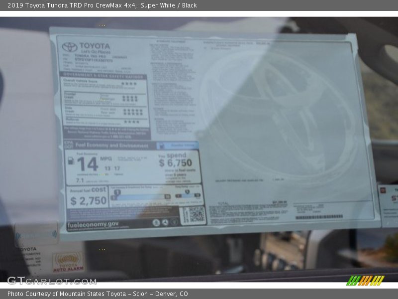 Super White / Black 2019 Toyota Tundra TRD Pro CrewMax 4x4