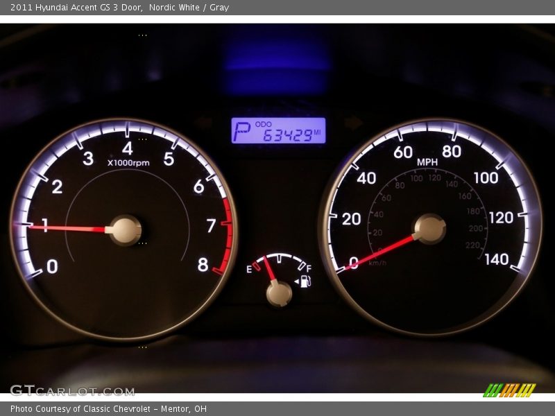 Nordic White / Gray 2011 Hyundai Accent GS 3 Door