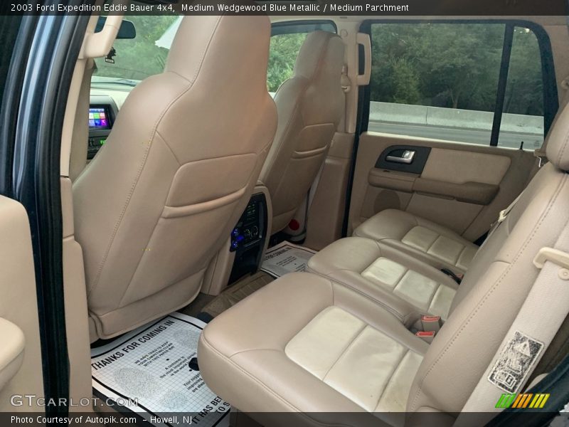 Medium Wedgewood Blue Metallic / Medium Parchment 2003 Ford Expedition Eddie Bauer 4x4