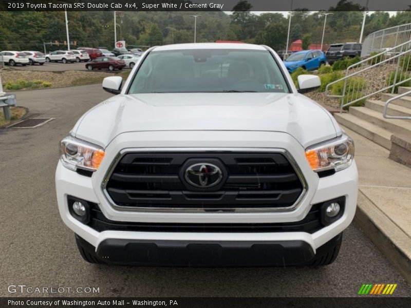 Super White / Cement Gray 2019 Toyota Tacoma SR5 Double Cab 4x4