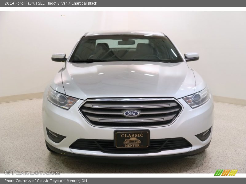 Ingot Silver / Charcoal Black 2014 Ford Taurus SEL