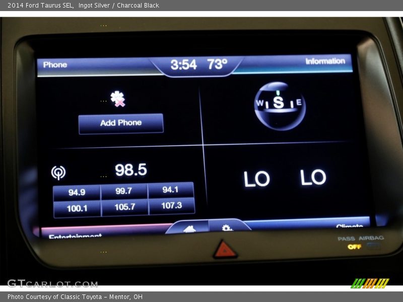 Ingot Silver / Charcoal Black 2014 Ford Taurus SEL