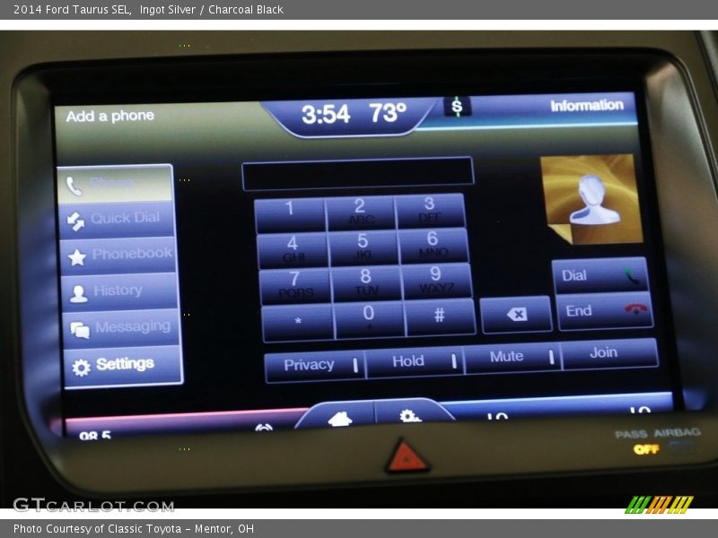 Ingot Silver / Charcoal Black 2014 Ford Taurus SEL