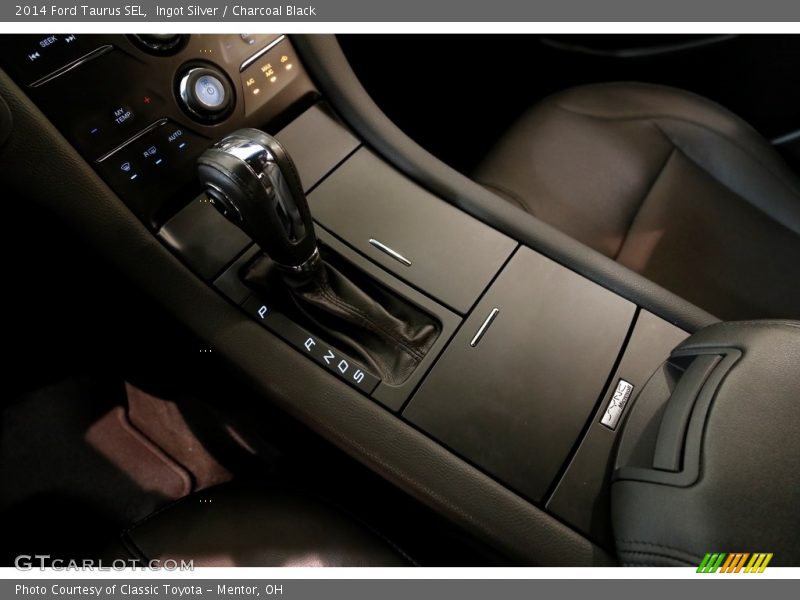 Ingot Silver / Charcoal Black 2014 Ford Taurus SEL