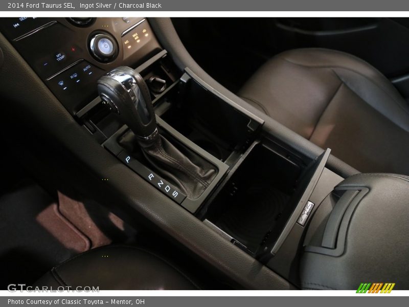 Ingot Silver / Charcoal Black 2014 Ford Taurus SEL