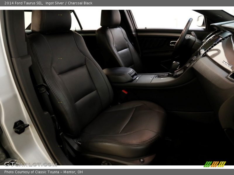 Ingot Silver / Charcoal Black 2014 Ford Taurus SEL
