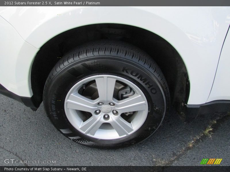 Satin White Pearl / Platinum 2012 Subaru Forester 2.5 X