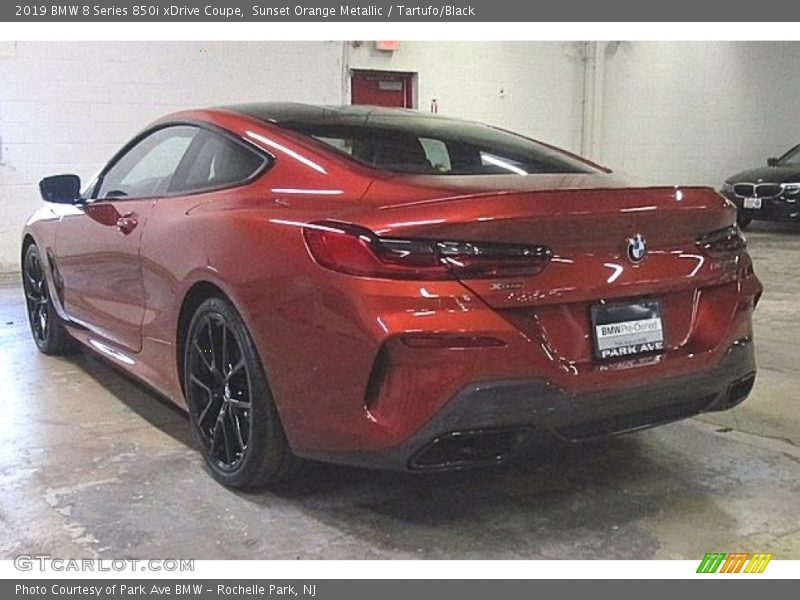 Sunset Orange Metallic / Tartufo/Black 2019 BMW 8 Series 850i xDrive Coupe