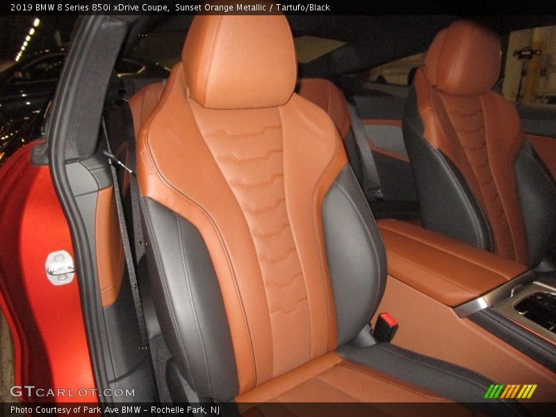 Sunset Orange Metallic / Tartufo/Black 2019 BMW 8 Series 850i xDrive Coupe