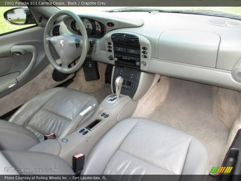 Dashboard of 2001 911 Carrera Coupe