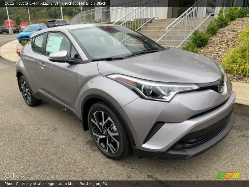 Silver Knockout Metallic / Black 2019 Toyota C-HR XLE