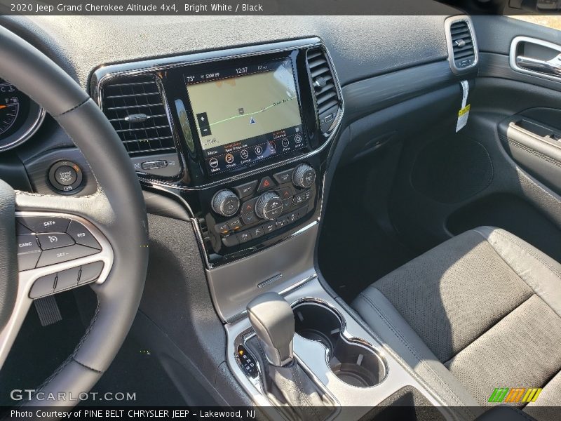 Bright White / Black 2020 Jeep Grand Cherokee Altitude 4x4