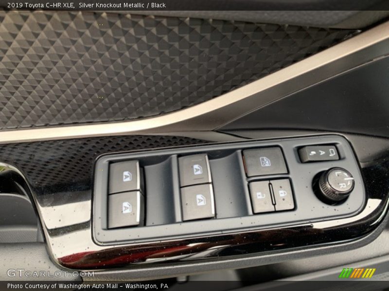 Controls of 2019 C-HR XLE