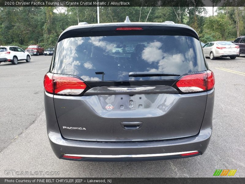 Granite Crystal Metallic / Alloy/Black 2020 Chrysler Pacifica Touring L