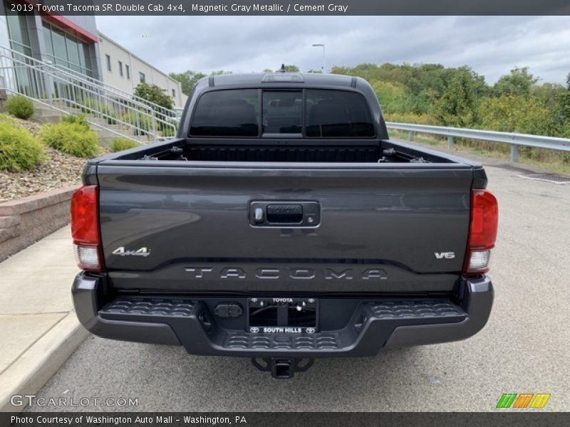 Magnetic Gray Metallic / Cement Gray 2019 Toyota Tacoma SR Double Cab 4x4