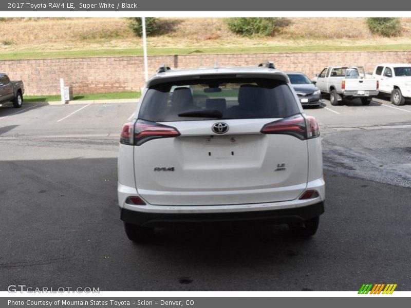 Super White / Black 2017 Toyota RAV4 LE
